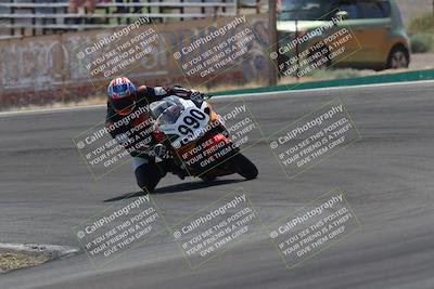 media/Apr-20-2025-AHRMA (Sun) [[393a79c373]]/Race/Group 10/Turn 4b/